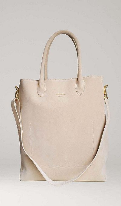 1elfenkleid-ledertasche-2023-beige-strap-studio-6-3